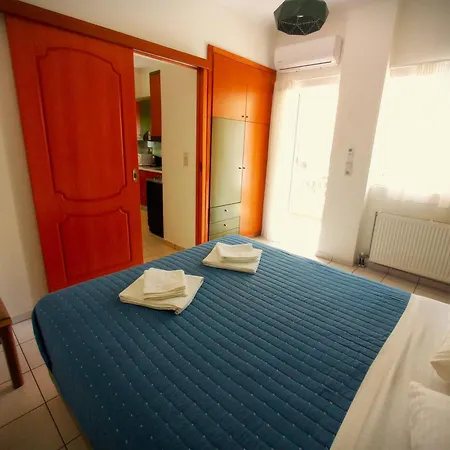 Tasos Seagull Chania (Crete)