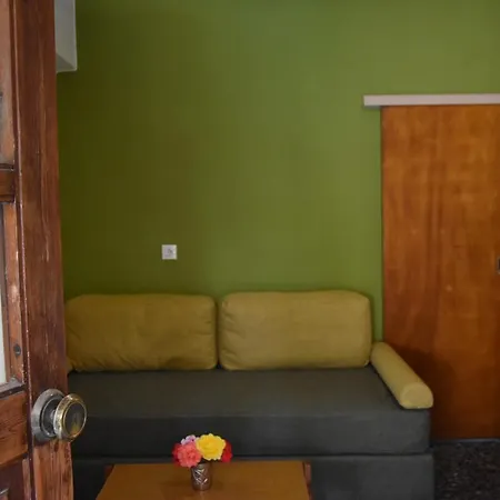 Tasos Seagull * Hriszí Aktí Haniá